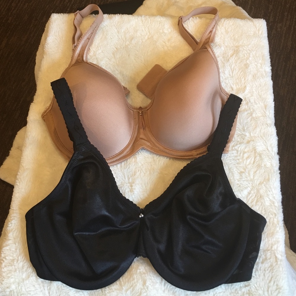 SOLD Wacoal tan and black Bras Nbw