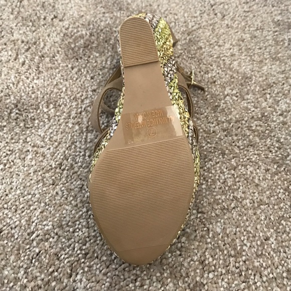 NWOT Wedge Sandals - Picture 4 of 4