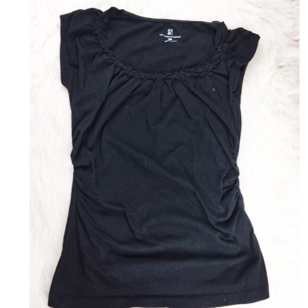 ‼️$4 SALE‼️ New York & Company Sleeveless Top