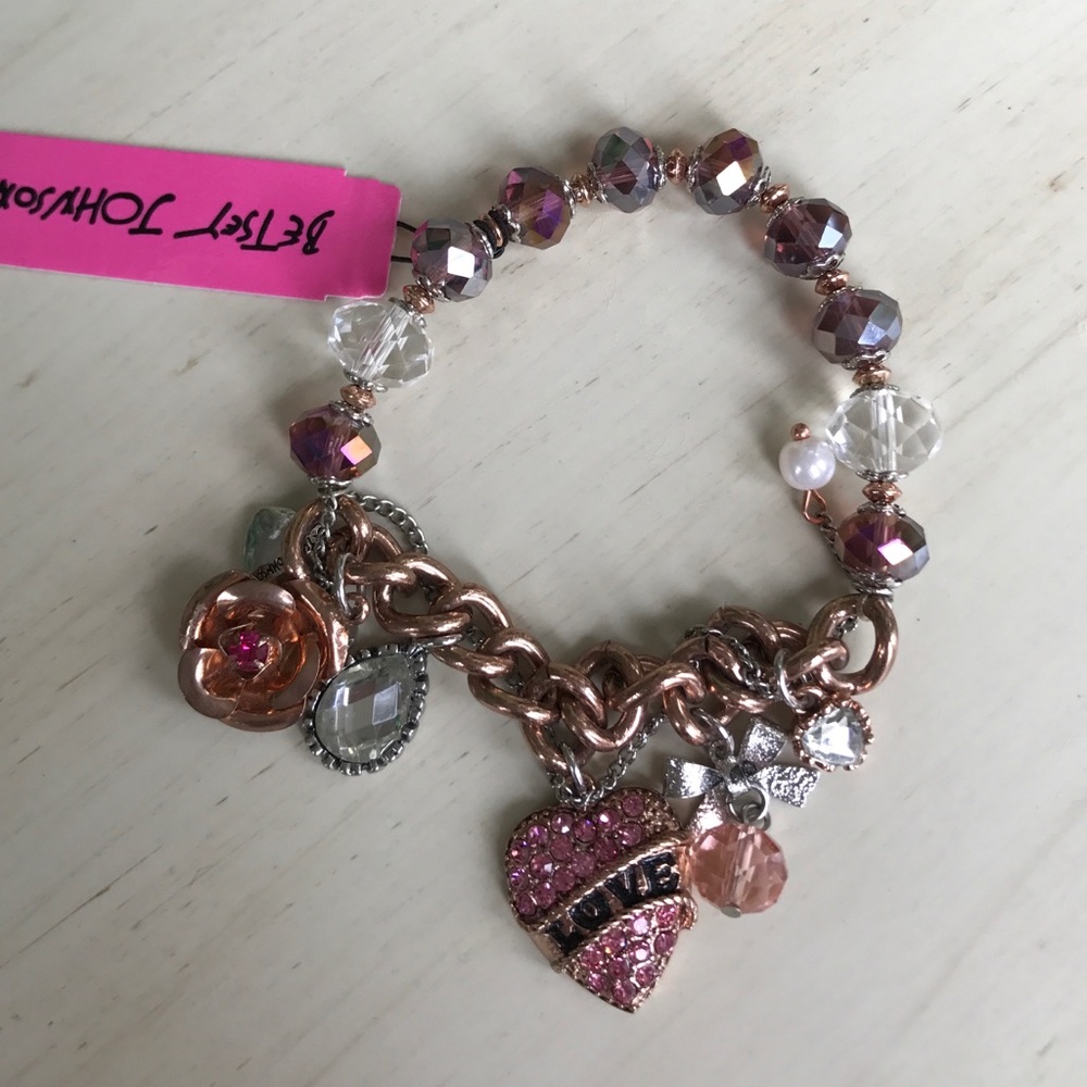 Betsey Johnson pretty rose gold heart bracelet