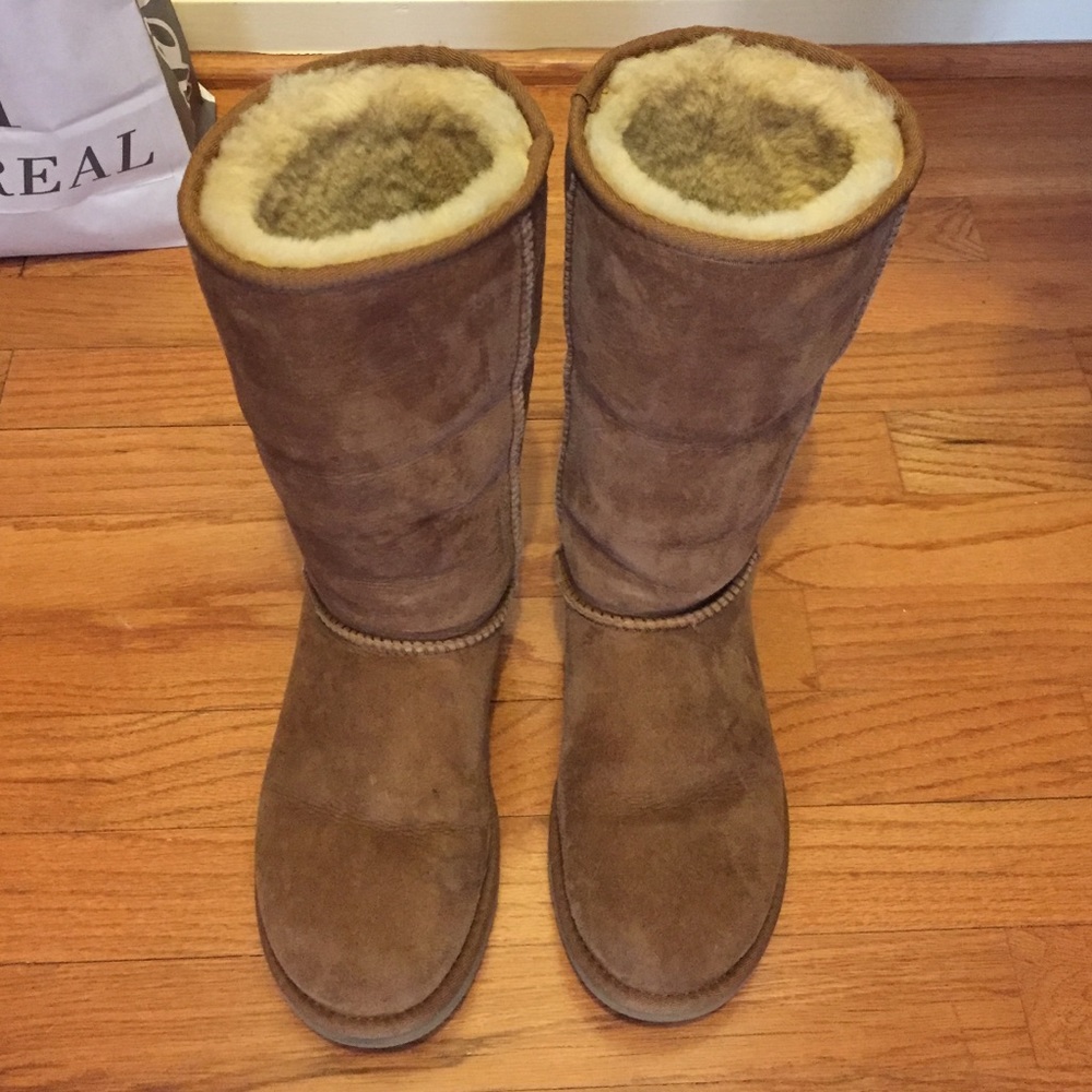 Tall Chestnut Suede UGG boot