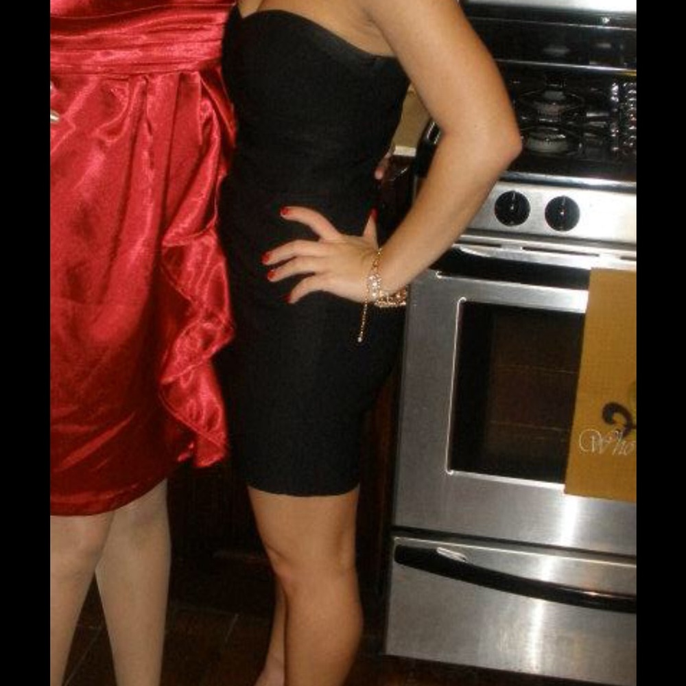 Sexy black cocktail dress!