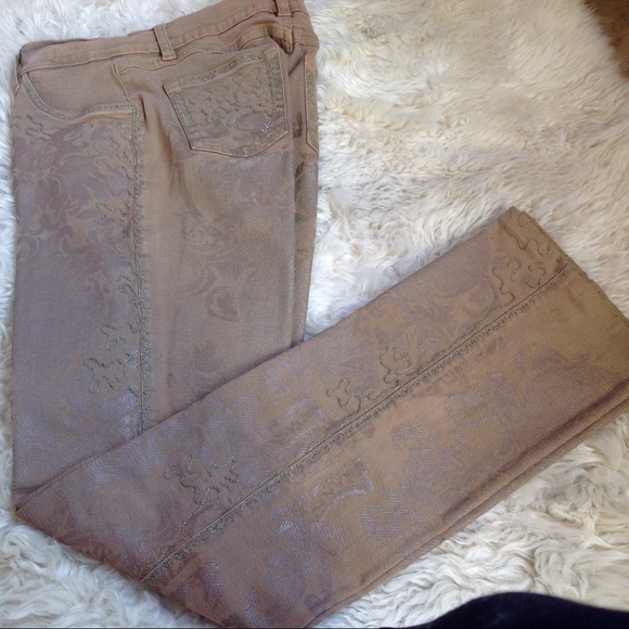 BrazilRoxx Denim - BrazilRoxx Jeans...jeans don't get any prettier 🌹