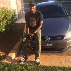 Meet your Posher, Jonathan