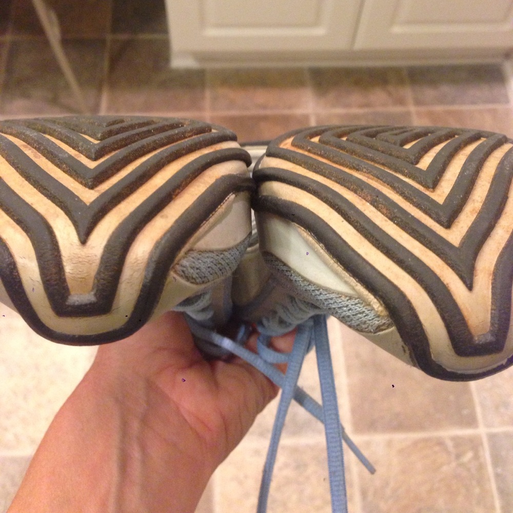 Puma Sneakers - Picture 5 of 5