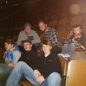 Meet your Posher, Preston