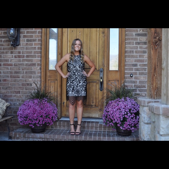 Meet your Posher, Marissa - Picture 1 of 1