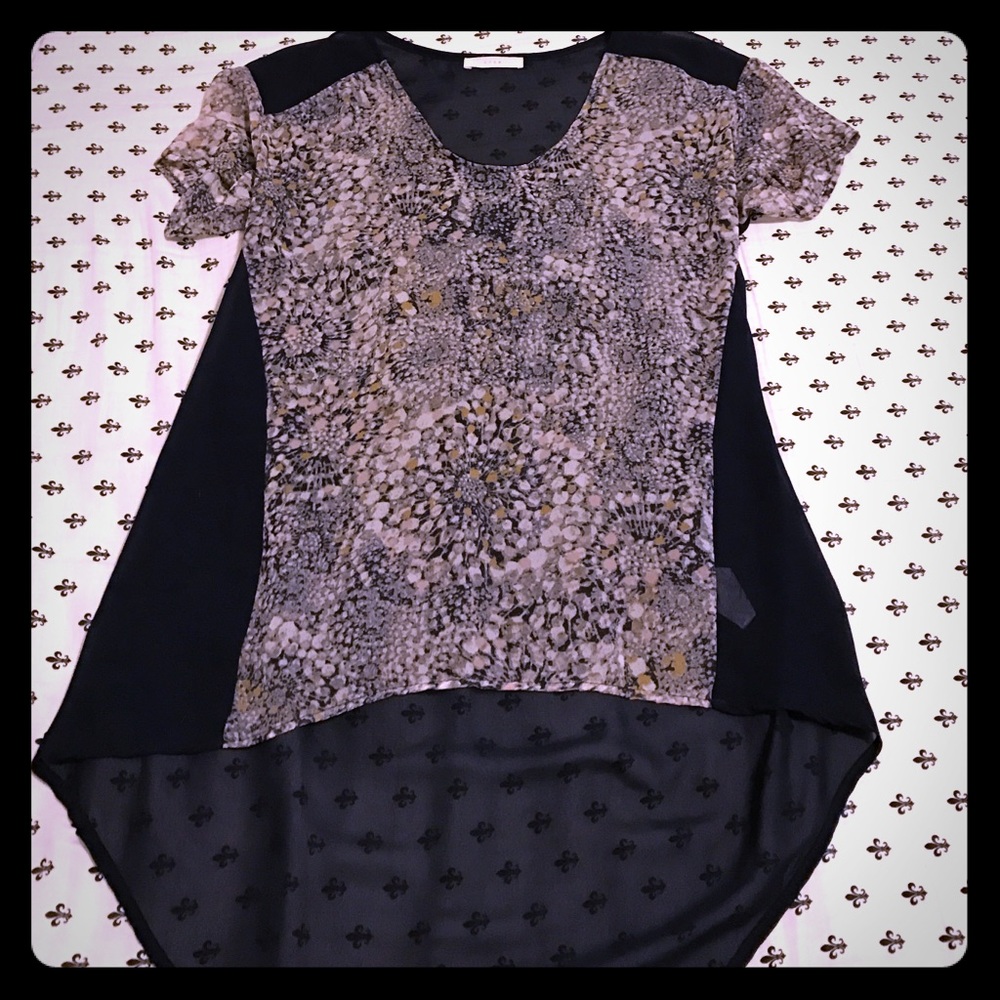 Flowy blouse
