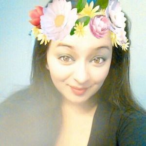 Meet your Posher, Gabrielle