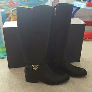Tommy Hilfiger boots