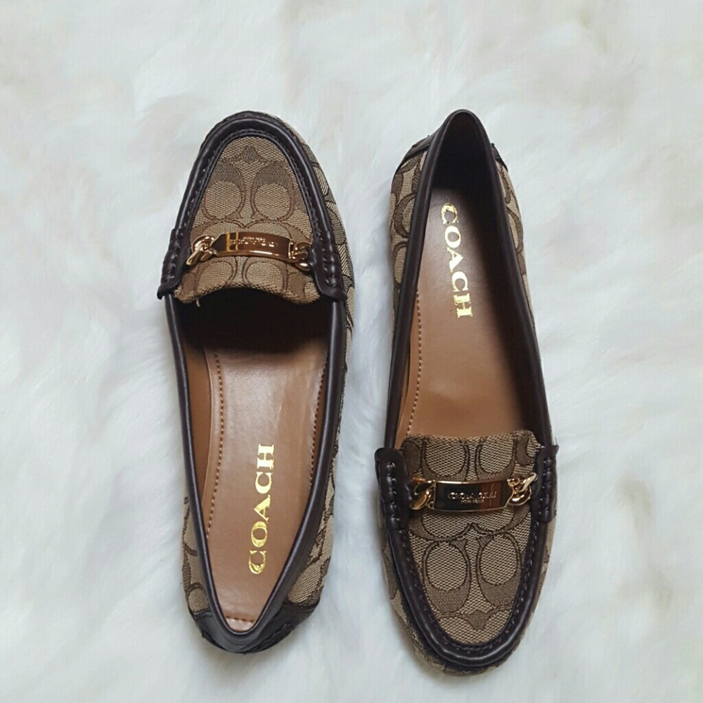 🎉COACH LOAFERS
