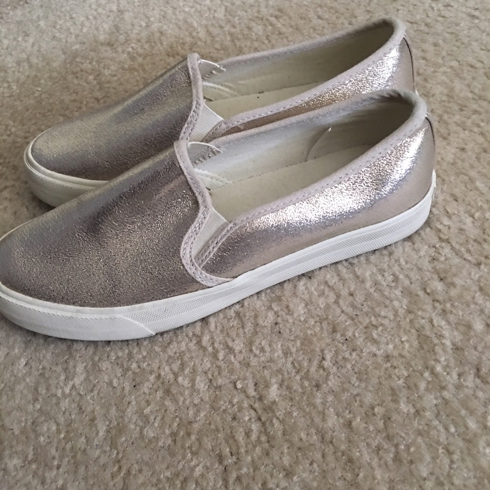 American Eagle Metallic Slip On Sneakers-Rose Gold