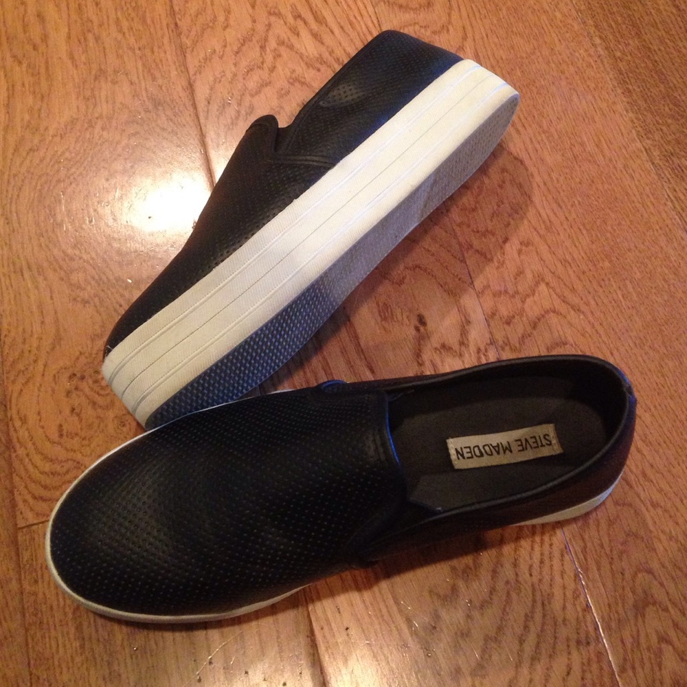 Steve Madden Leather Black and White Creepers