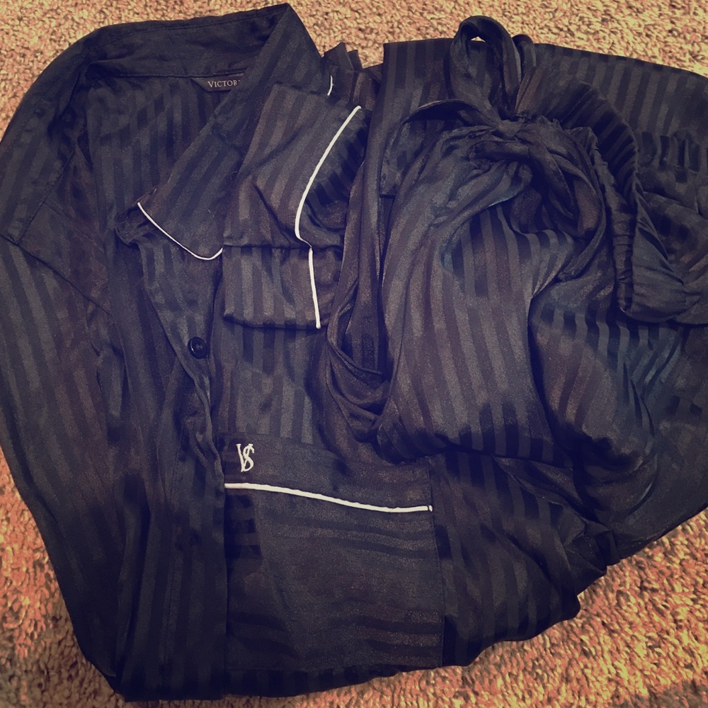 Victoria Secret Stripped pjs