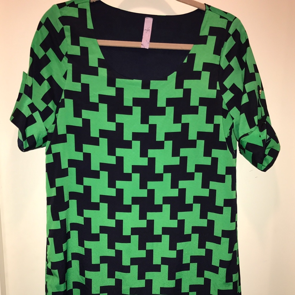 Francesca's Knee length green and navy dress