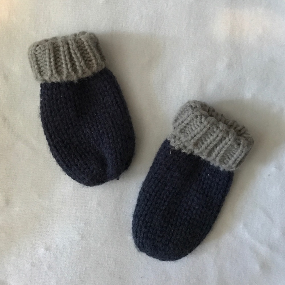 Baby Mittens ❄️