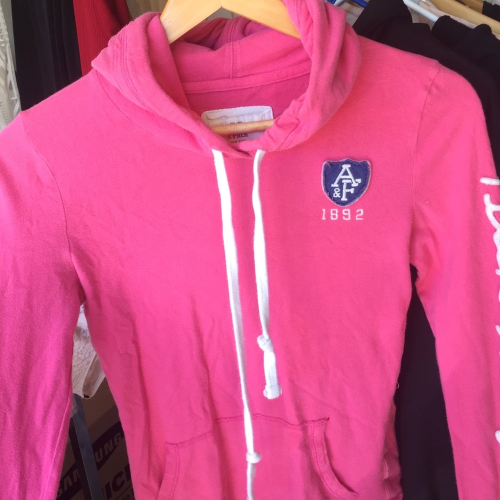 Light pink shirt with hood