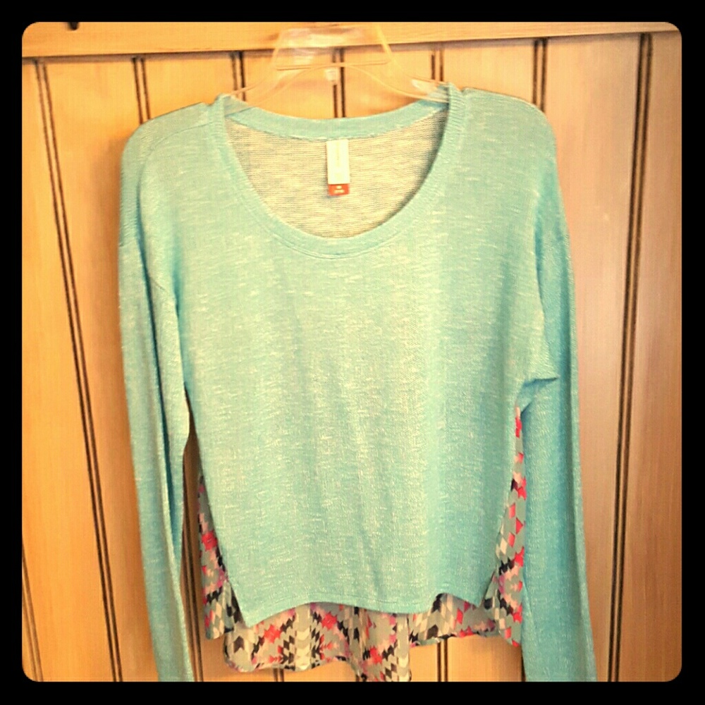 Flowy back Hi/Lo Sweater