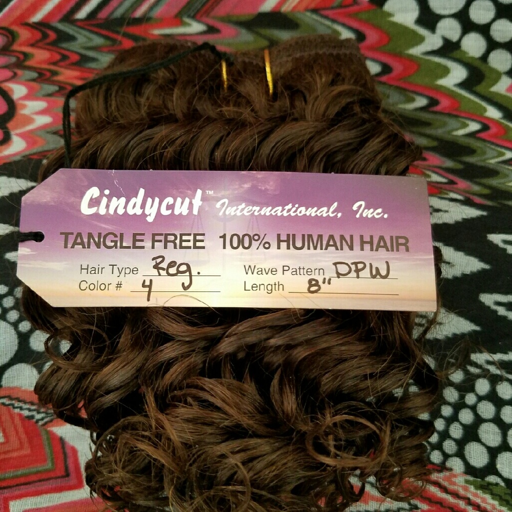 Deep wave extension hair on a 1/4 pd weft