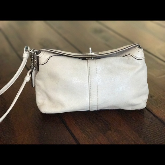 COACH Wristlet - Picture 2 of 4