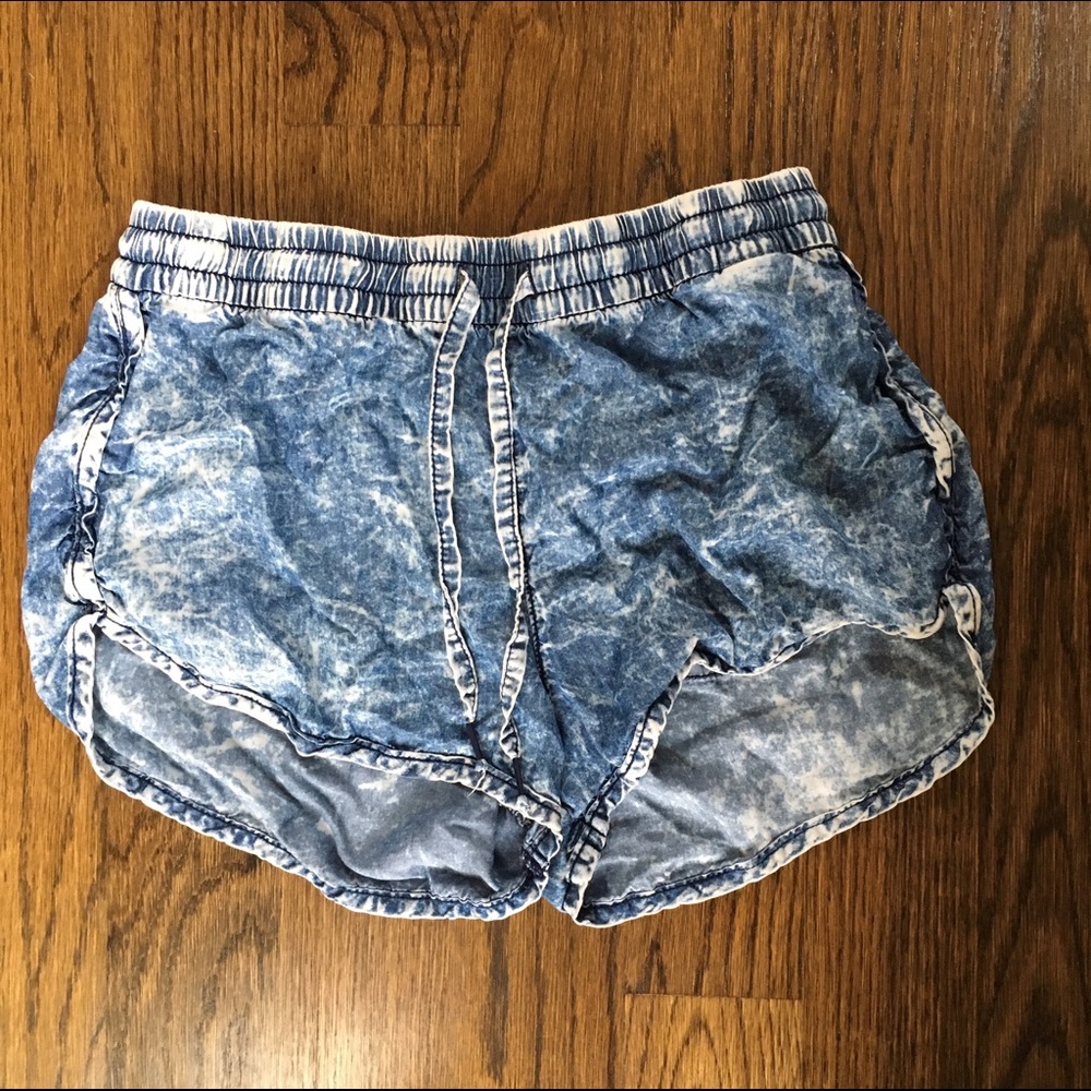 H&M acid washed denim print soft shorts