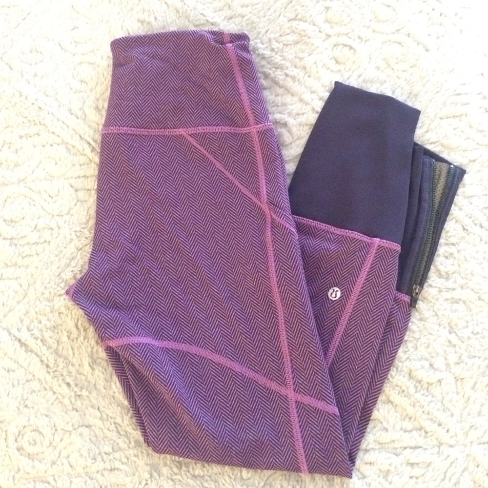 RARE - NWOT Lululemon Leggings 🍋