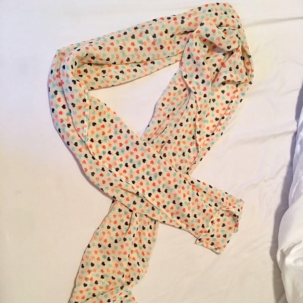 Heart scarf