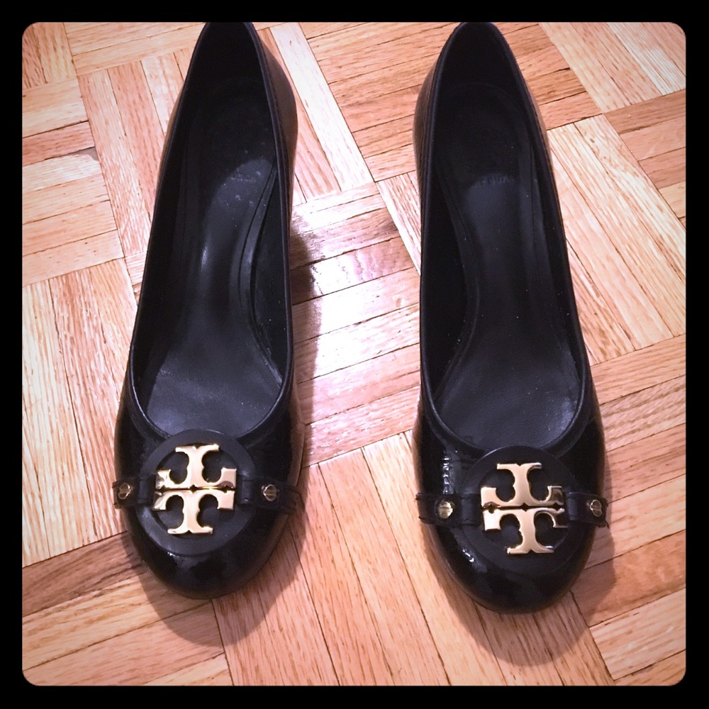 Tory Burch black patent leather heels sz 9.5