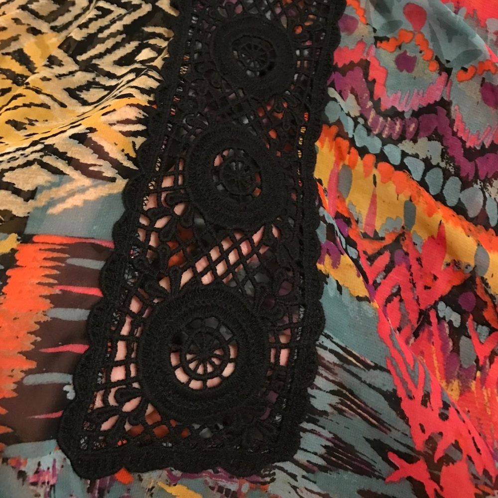 Tank blouse - Picture 3 of 3