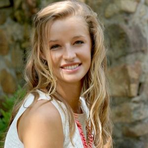 Meet your Posher, Devan