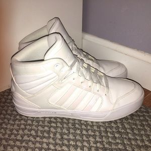 white adidas high tops 😍