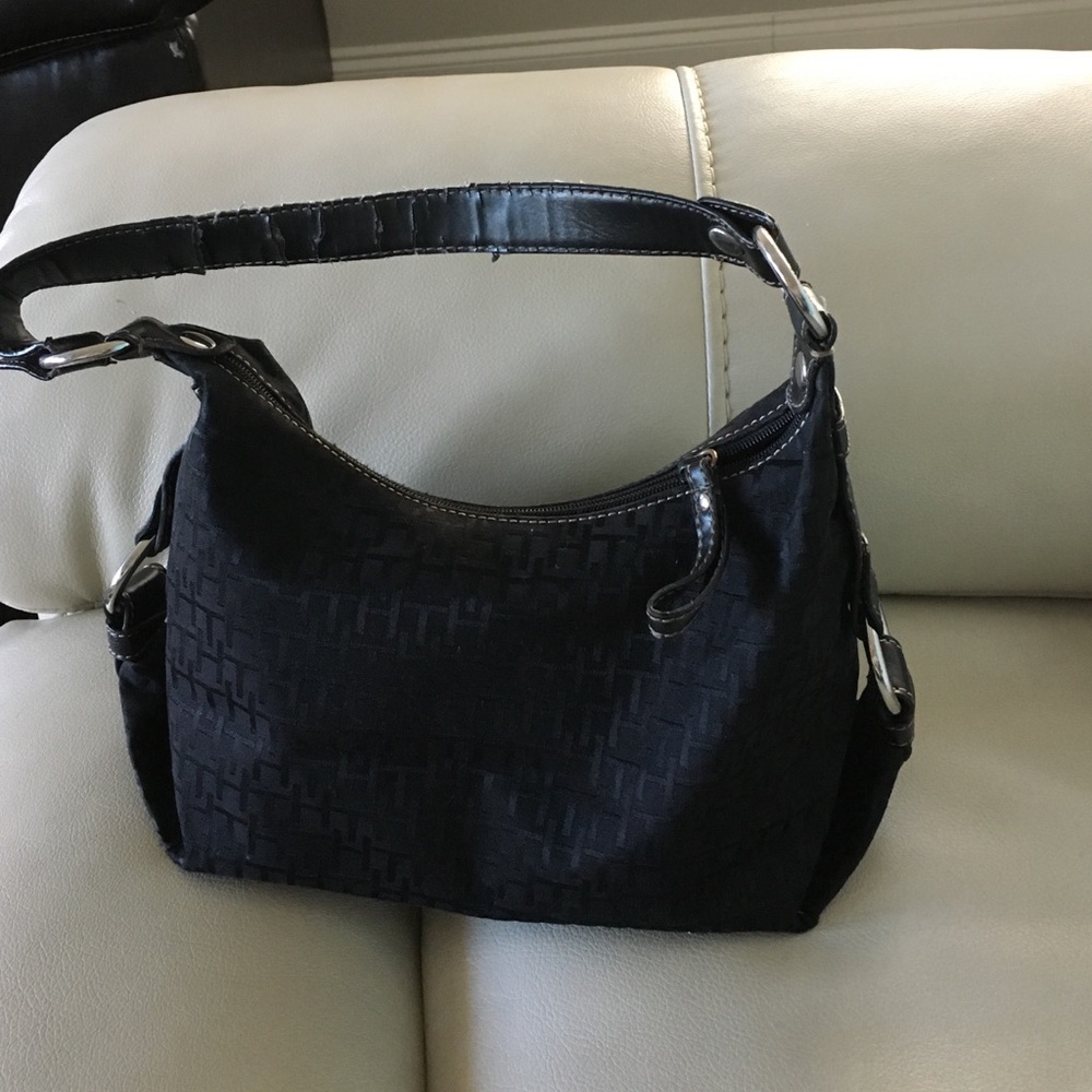 Tommy Hilfiger shoulder purse