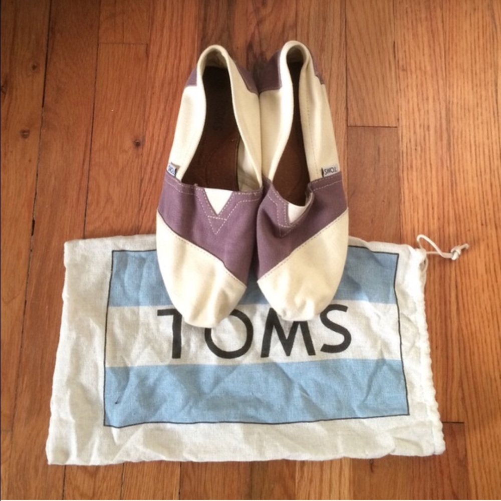 Toms Canvas Slip ons