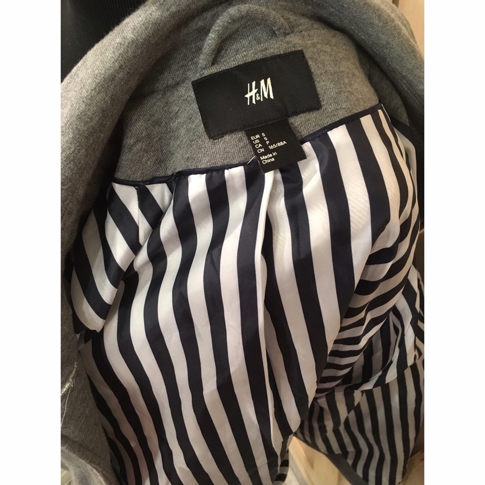 Cape jacket - Picture 3 of 5