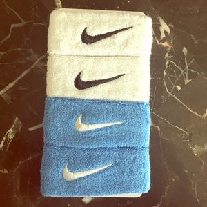 NWOT Nike wrist sweatbands