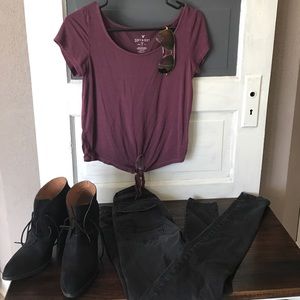 American Eagle soft & sexy T