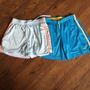 SALE!! Lot of 2 Mesh Shorts Nike Reebok Small blue