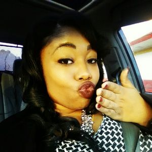 Meet your Posher, Myesha