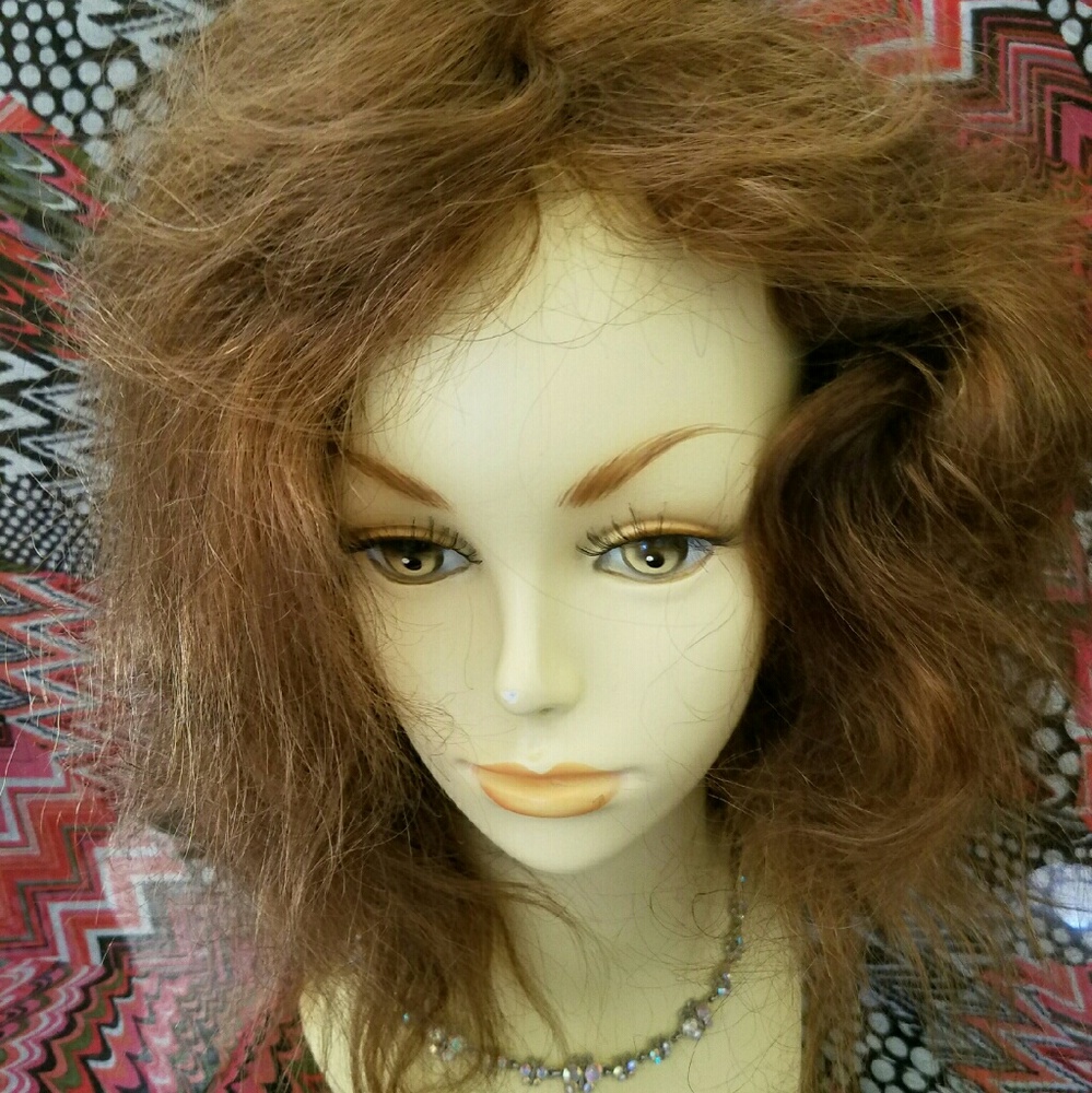 Full cap custom-designed wig - Picture 2 of 4