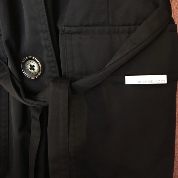 Michael kors waterproof trench coat - Picture 4 of 4