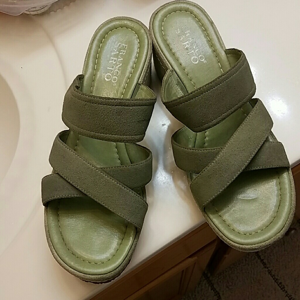 Franco Sartorial Jaden Suede wedge sandals