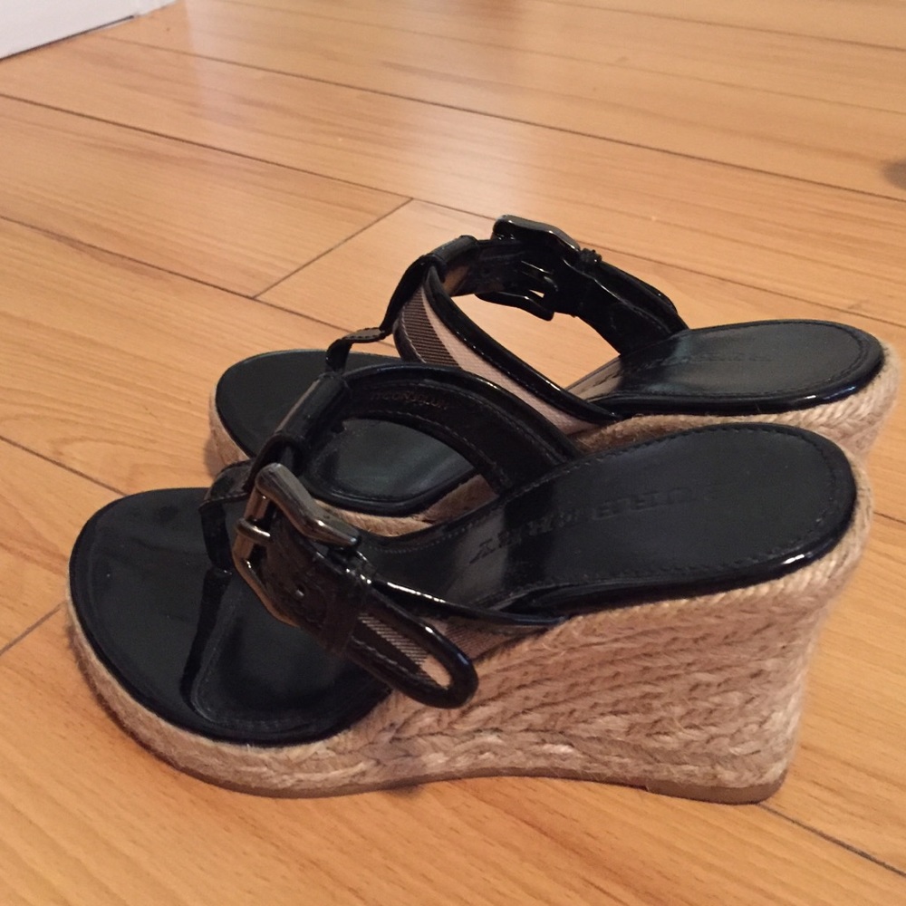 Berberry sandals - Picture 2 of 4