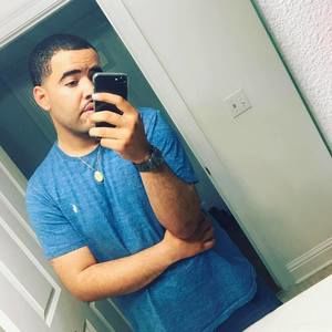 Meet your Posher, Dejonte