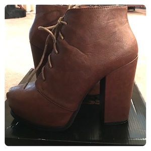 Brown faux leather platform chunk heel
