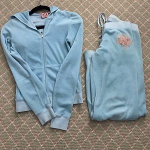 Juicy sweatsuit!!