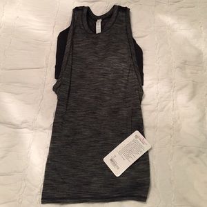Lulu work the circuit tank NWT