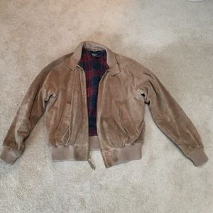 FIRM ON PRICE. Polo Ralph Lauren sued jacket