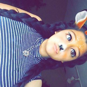 Meet your Posher, Janeth