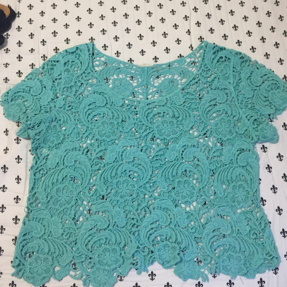 Teal crochet short sleeve