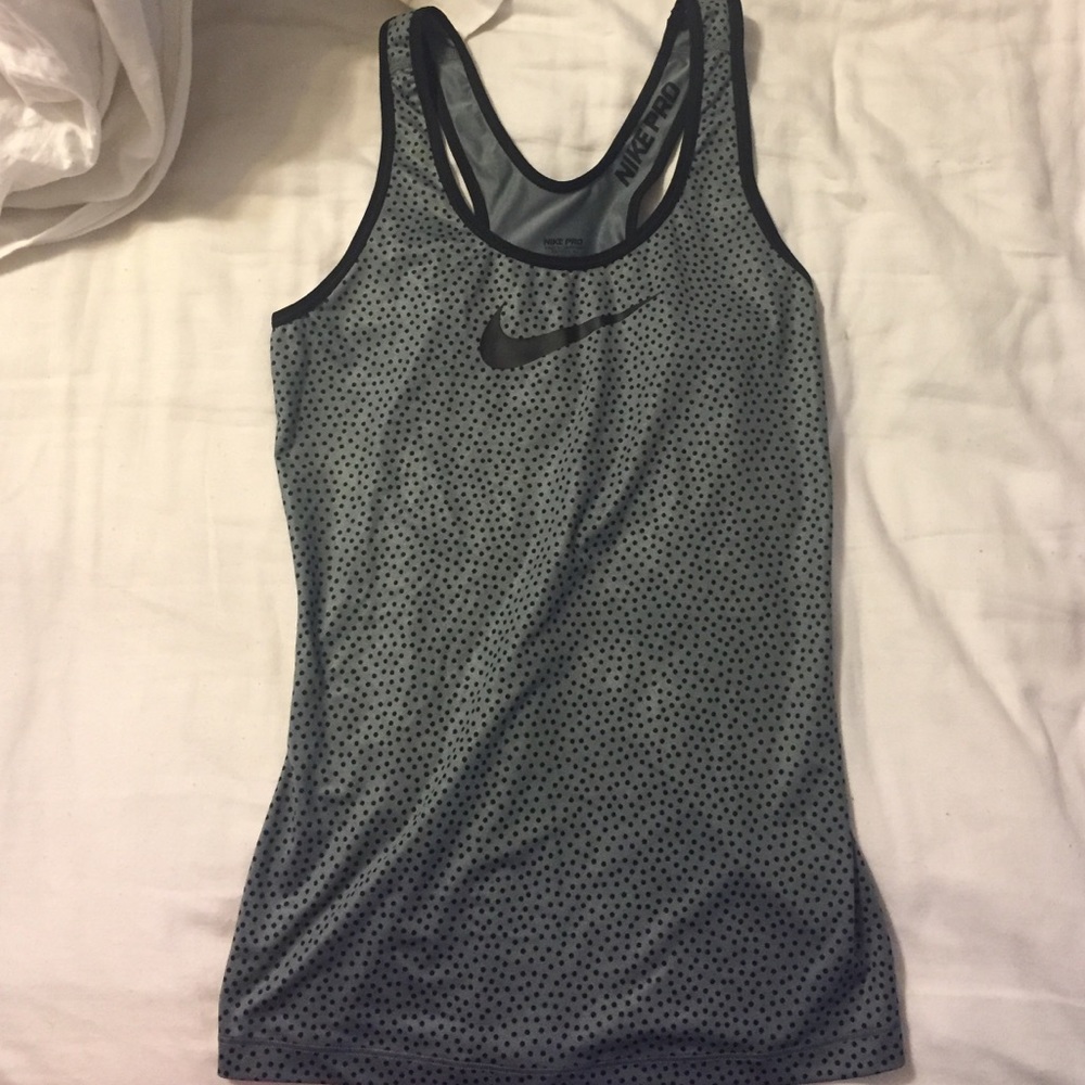 Nike Pro workout top